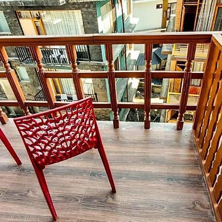 The Red Apple Manali Hotel Екстериор снимка